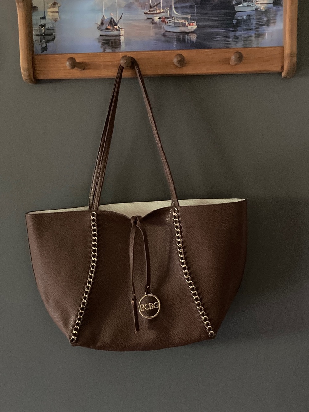 BCBG large brown purse excellent condition